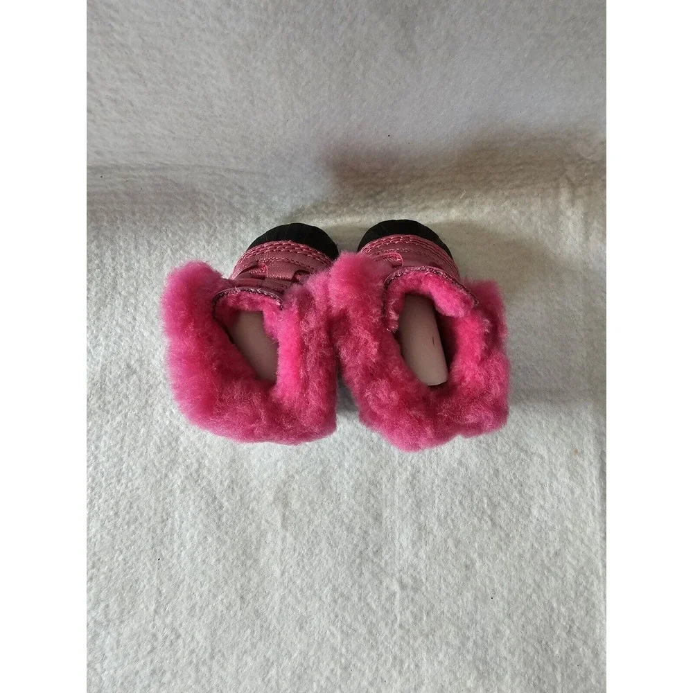 SOREL CARIBOOTIE NEWBORN BOOTIES SHOES BOOTS PINK ICE Infant Size 2